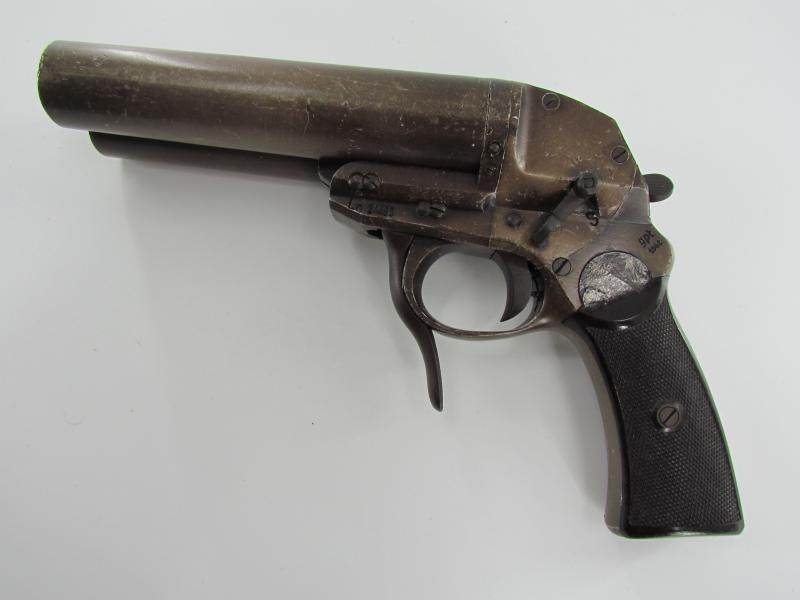Luftwaffe Double Barrel Flare Gun by gpt 1942