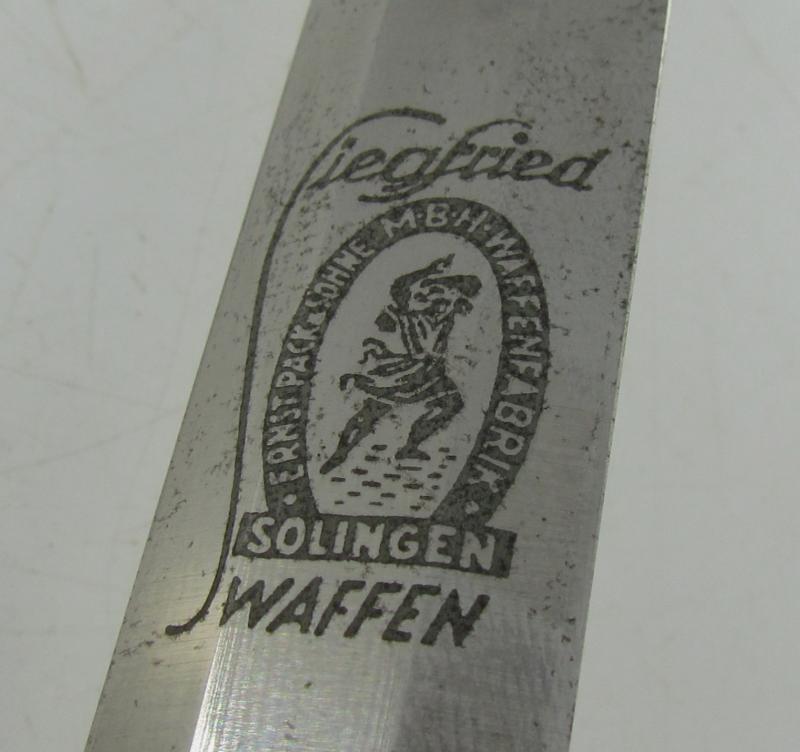 Luftwaffe Dagger by E. Pack Solingen