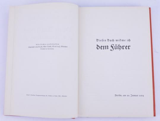 German Book: Vom Kaiserhof zur Reichskanzlei