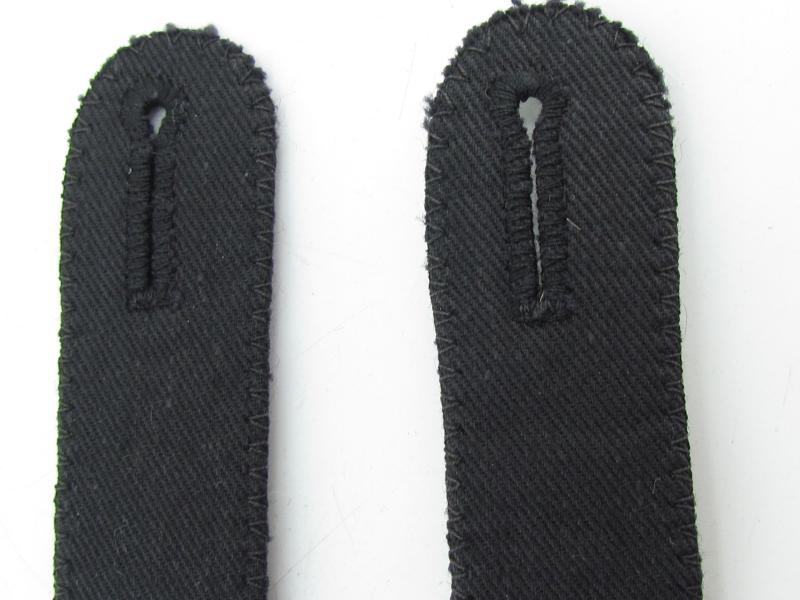Waffen SS EM Artillery shoulder boards
