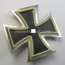 'Eisernes Kreuz 1. Klasse' (ie. Iron Cross 1st...