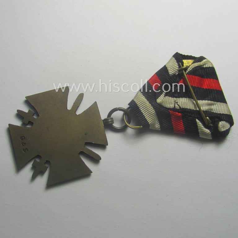 WWI-period so-called: 'Einzelspange' (being of the non 'detachable-pattern') showing an: 'FKK 1914-18 mit Schwertern'