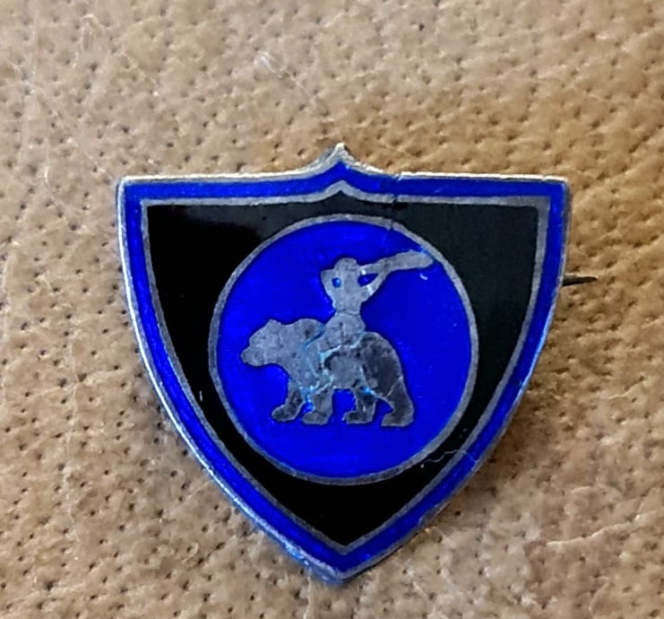 Finland  - Lapua & Patriotic People's Movement Sticker & Lapel Badge