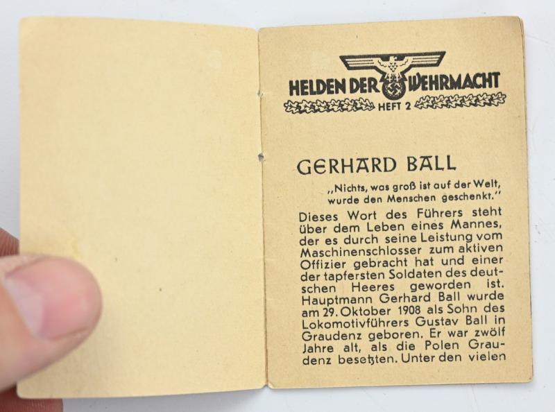 German WHW Pocket Booklet 'Helden der Wehrmacht'