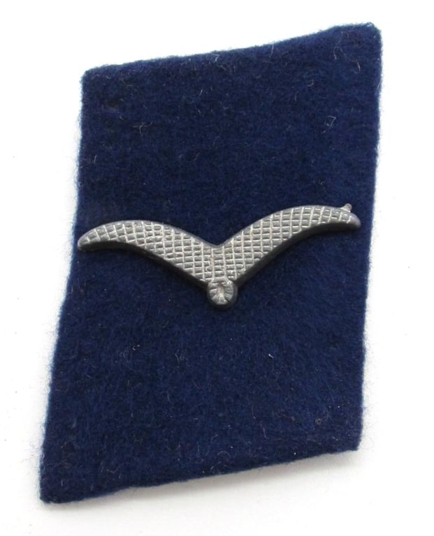 Luftwaffe Sanitäter 'Flieger' Collar Tabs