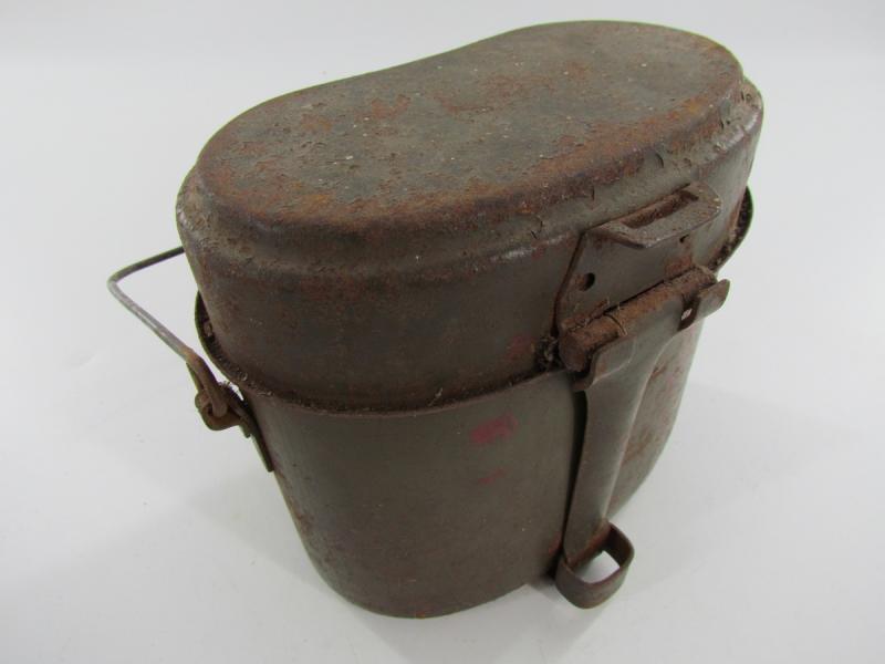 M42 Mid War Steel MESS KIT. (Kochgeschirr 31) marked