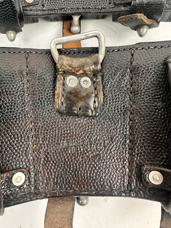 K98 Ammunition Pouches Non matching set