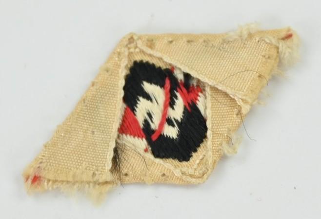 German Hitler Youth Cap Badge
