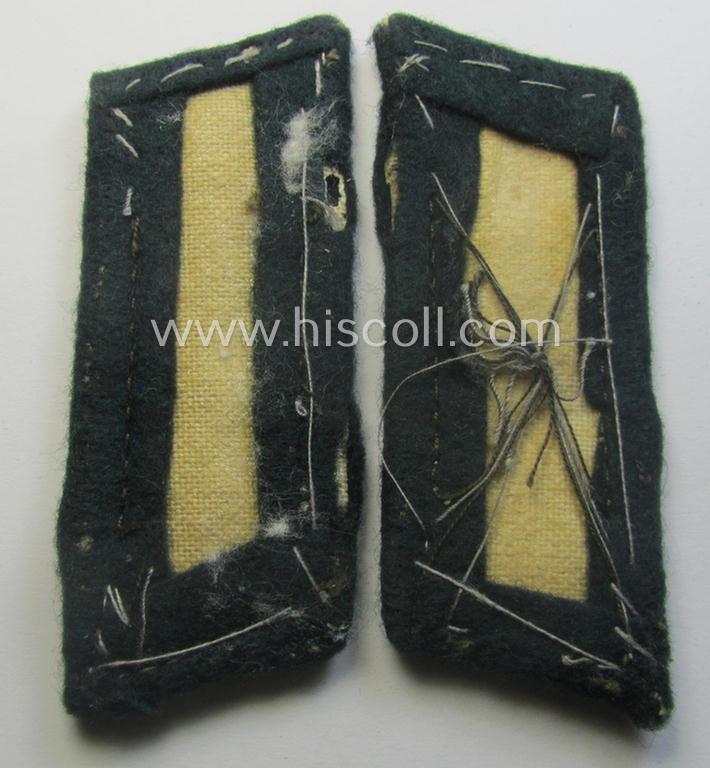 Pair of WH (Kriegsmarine) EM- (ie. NCO-) type collar-tabs (ie. 'Einheitskragenspiegel'): 'Küsten- o. Marine-Art.'