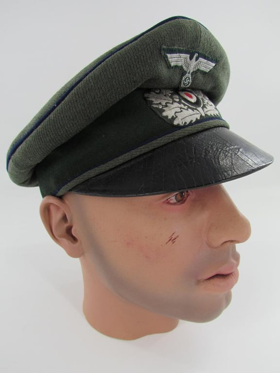 Wehrmacht ( Heer ) Medical Officers CRUSHER Visor Cap...Named