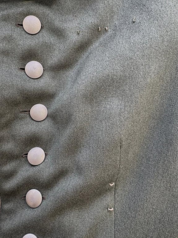 Wehrmacht (Heer) Infantry Officer’s "Waffenrock" – Hauptmann