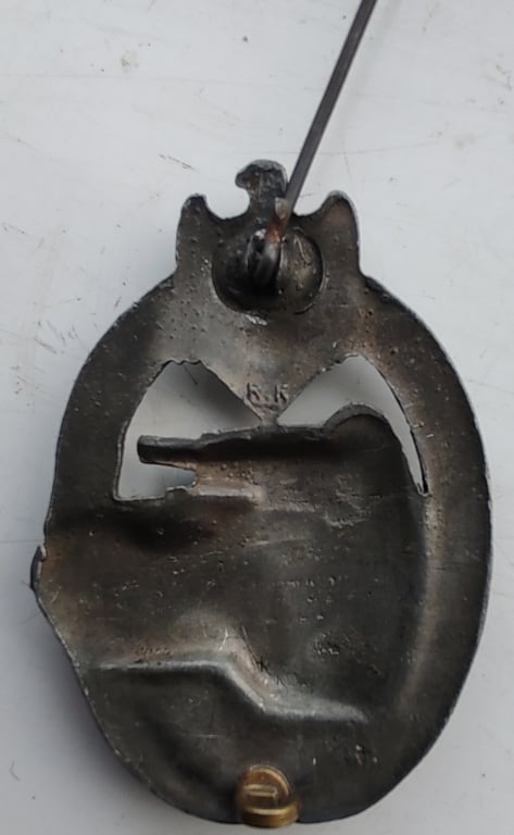 Original Panzer Assault Badge Bronze by Rudolf Karneth (Panzerkampfabzeichen in Bronze)