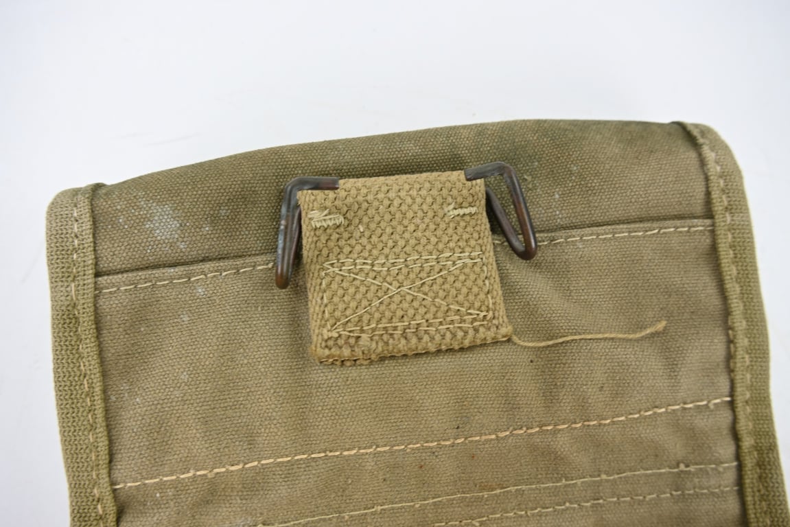 US WW2 Camouflaged Grenade Pouch