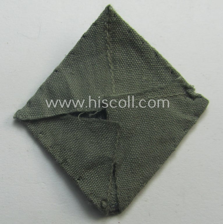 Truly used and/or worn, early- (ie. pre-war-) type, WH (Heeres): 'Kokarde für Schiffchenmütze'