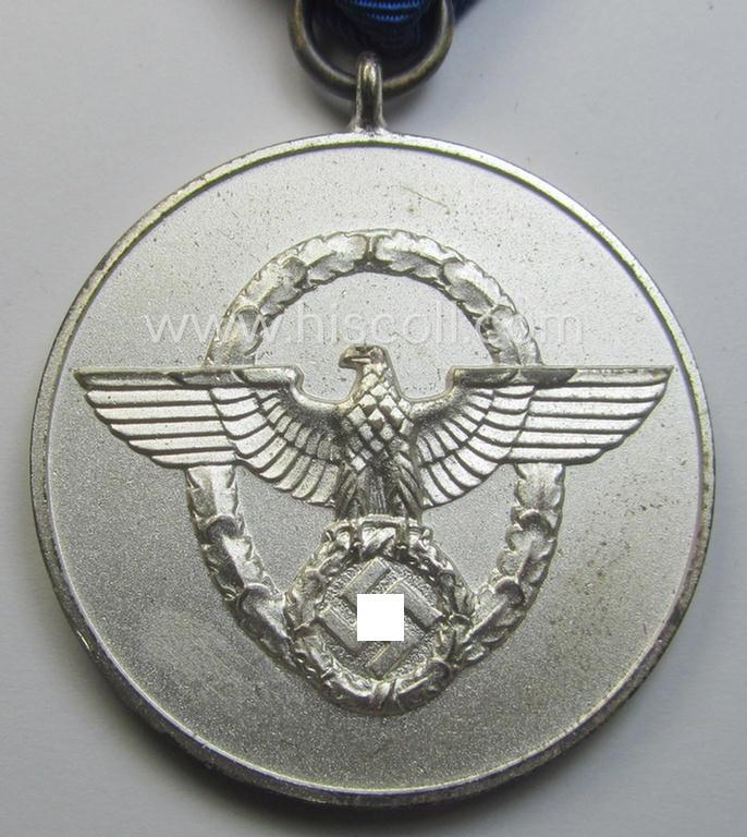 'Polizei-Dienstauszeichnung 3. Stufe' that comes stored in its green-coloured etui