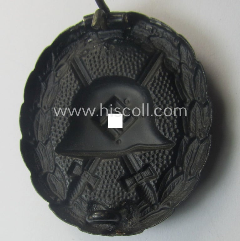 'Virtually mint', early-pattern black-class wound-badge (ie.: 'Verwundeten Abzeichen in Schwarz') being a detailed so-called: 'Spanish Civil-War'-version that comes in a hardly used- and/or worn, condition