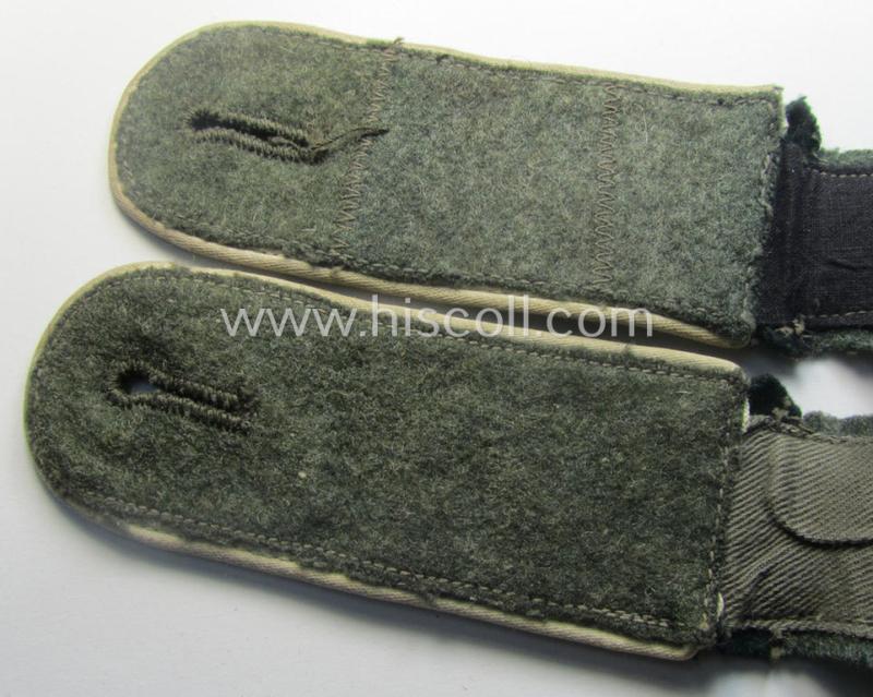 Pair of WH (Heeres), early- (ie. pre-) war-period- (ie. 'M40'-pattern) EM-type shoulderstraps: 'Soldat der Infanterie-Trpn.'