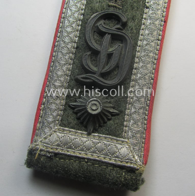 Superb - single but nevertheless rarely seen! - WH (Heeres) mid-war-period- (ie. 'M41- o. M43'-pattern) 'cyphered', NCO-type shoulderstrap as was intended for a: 'Feldwebel eines Panzer-Rgts. der “Grossdeutschland”-Division'