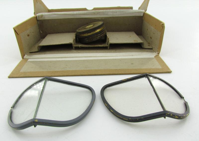 British WWII RAF MKVIII Flying Goggles Box