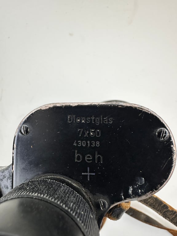 Wehrmacht binoculars 'Dienstglas' 7x50 (Doppelfernrohr) complete with original leather carrying case