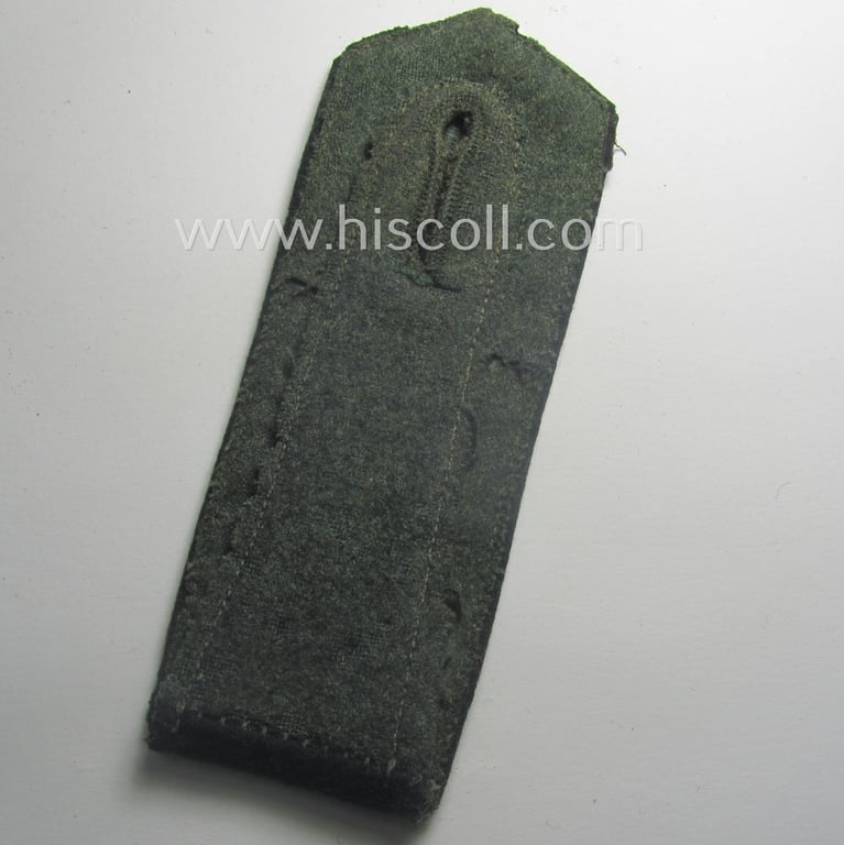 Single, early- (ie. pre-) war-period WH (Heeres) 'M36'- (ie. 'M40'-) pattern (pointed-styled) 'cyphered', EM-type shoulderstrap as was intended for a: 'Soldat u. Mitglied des Art.-Beobachtungs-Abtlgs. 6'