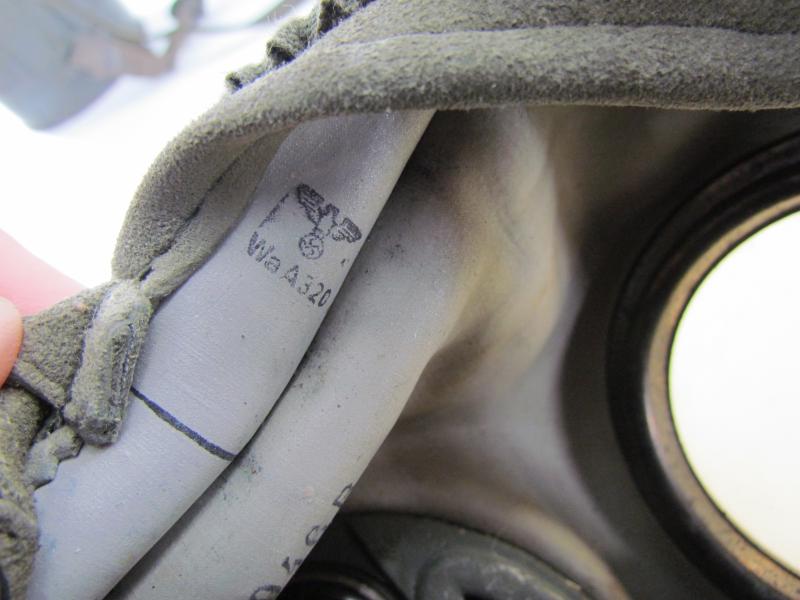 AUER German Luftschutz gasmask set..... Almost Mint