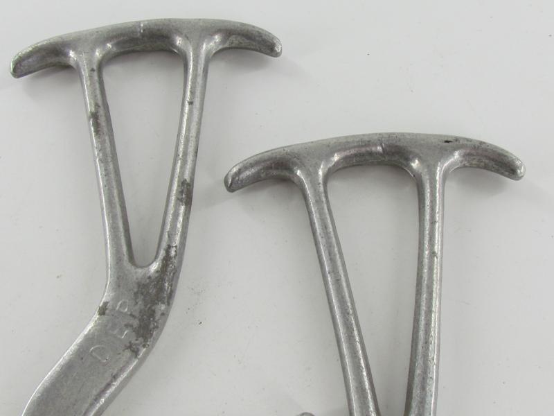 Wehrmacht Officers Boots Hooks ( Stiefelhaken )