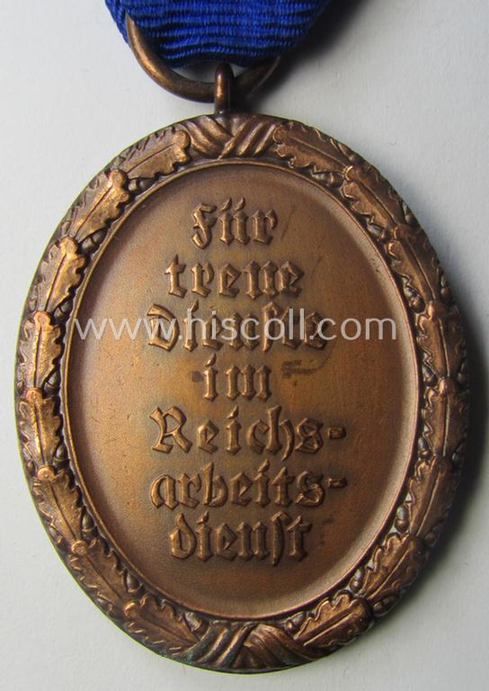 'Regular-weight', RAD (ie. 'Reichsarbeitsdienst'): 'Dienstauszeichnung 4. Stufe für Männer' as was intended for 4 years loyal-service and that comes mounted onto its period (albeit shortened) ribbon (ie. 'Bandabschnitt')