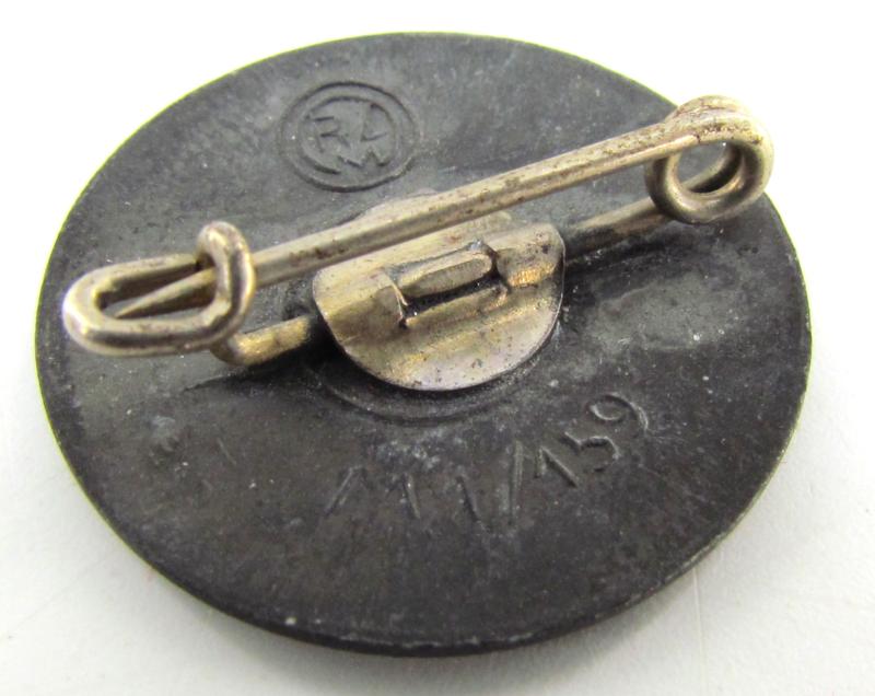 NSDAP Party Badge by RZM M1/159
