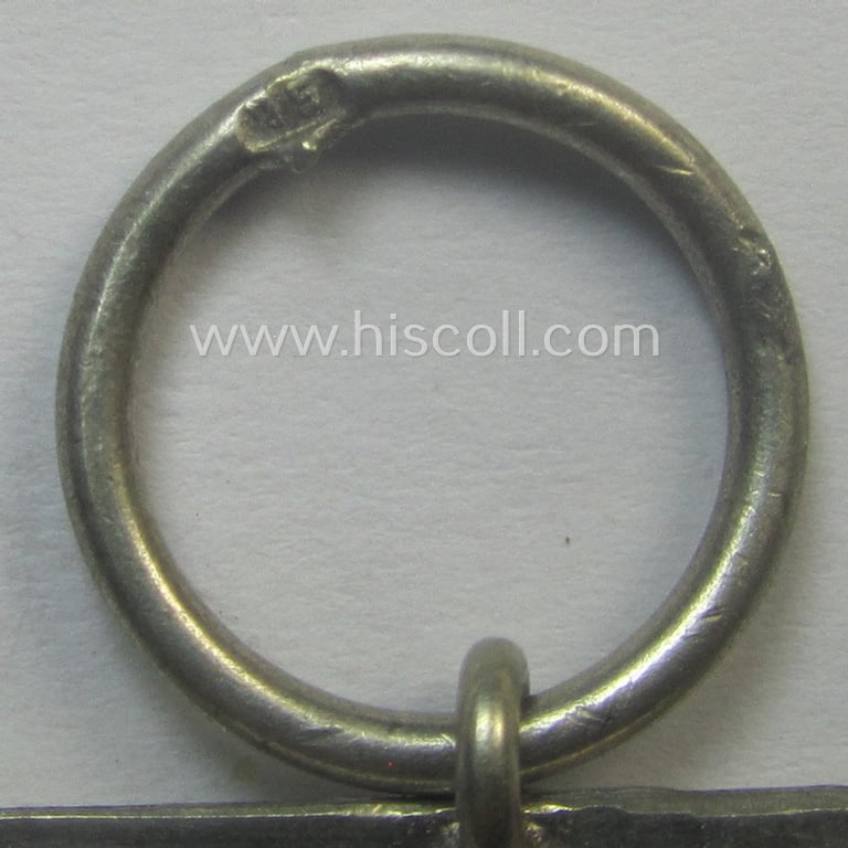 Scarcely seen, 'Eisernes Kreuz II. Klasse' being a clearly maker- (ie. '75'-) marked example by: 'Ernst L. Müller'