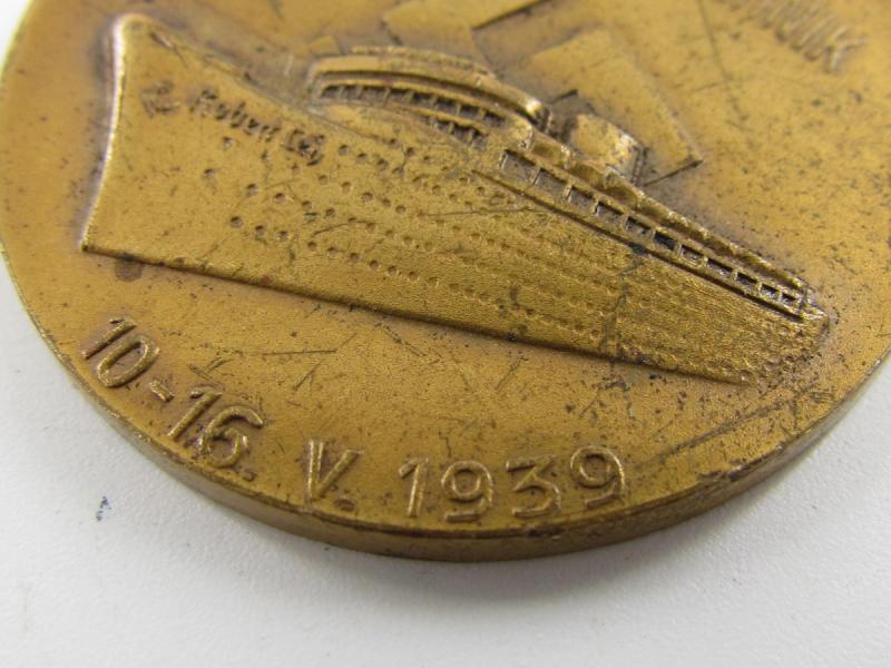 A 1939 Voyage Of The KdF Cruise Ship "Robert Ley" To Norway Medal