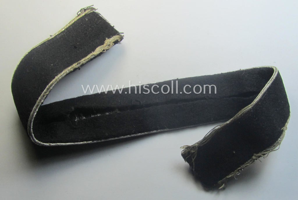 Truly used- and carefully tunic-removed, WH (Heeres) 'Ärmelstreifen für Offiziere' entitled: 'Grossdeutschland'