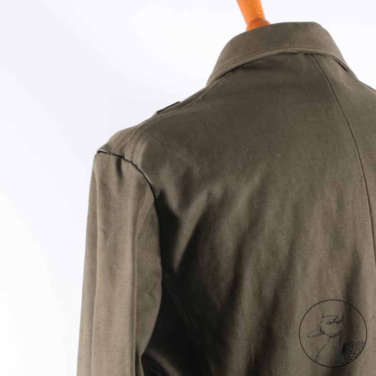 Braunes Jackett der Kriegsmarine