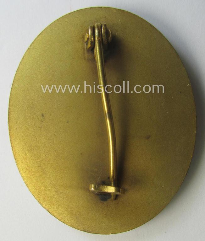 Moderately used- and/or worn - and fairly luxuriously-styled - 'Verwundeten-Abzeichen in Gold' being a typical non-maker-marked- and/or: 'Buntmetall'-based example as was (I deem) produced by the maker: 'Hauptmünzamt Wien'