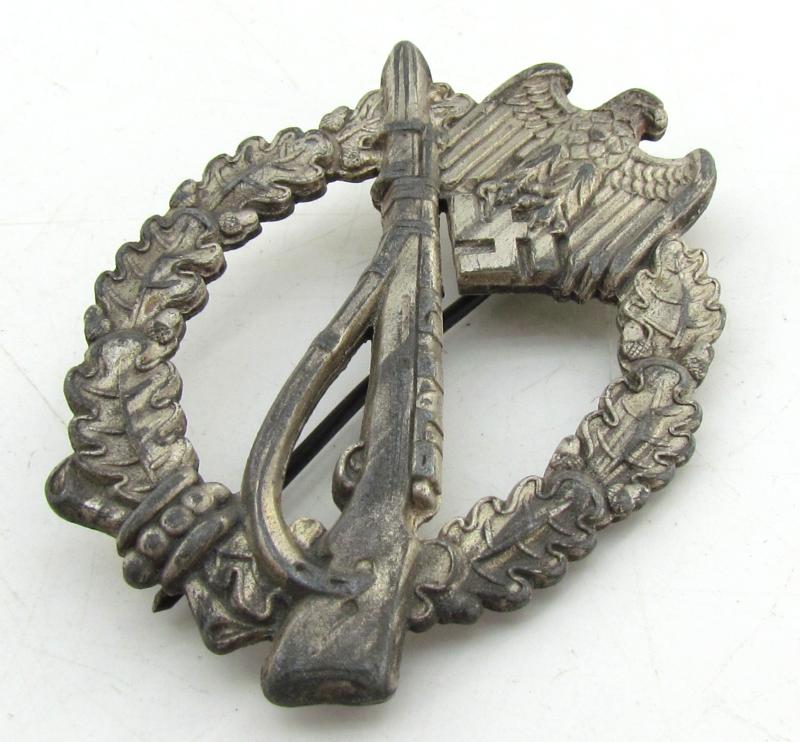 Infantry Assault Badge in Silver ( Sturmabzeichen )