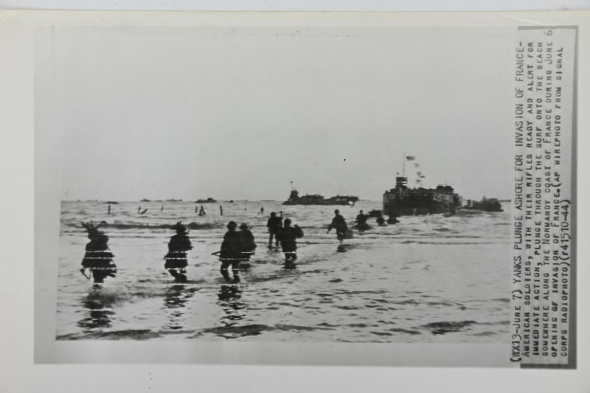 US WW2 D-Day Press Photo 6 June 1944