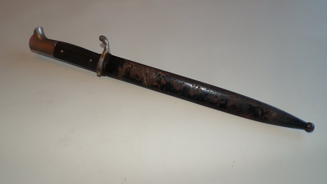 Extraseitengewehr (dress bayonet) by Luneschloss