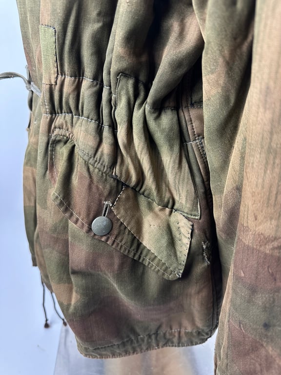 WW2 German Wehrmacht Reversible Camouflage Winter Parka.