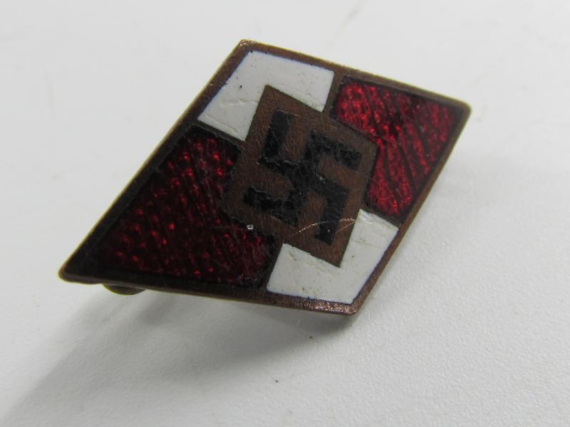Hitler Youth Membership Pin by RZM M1/100