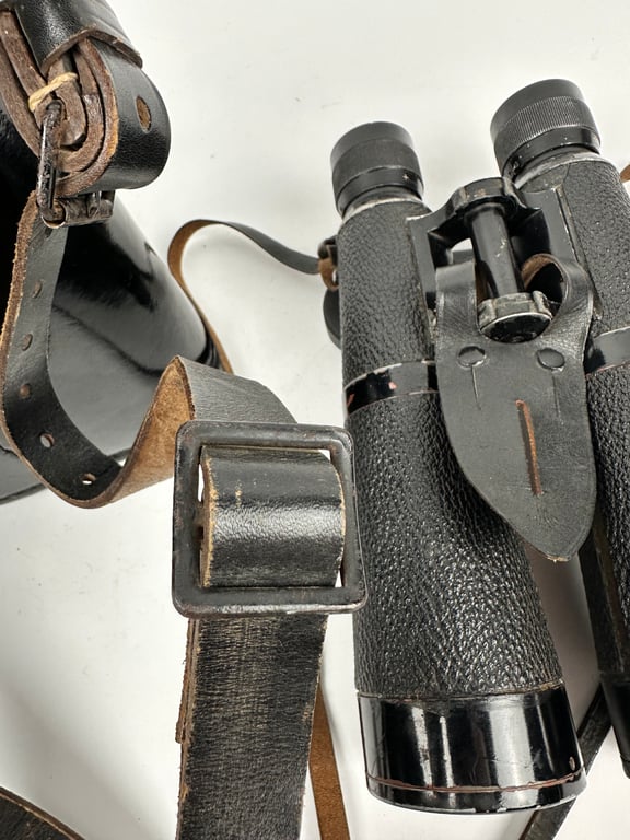 WW2 German Panzer Dienstglas 10x50 "bmj"in case