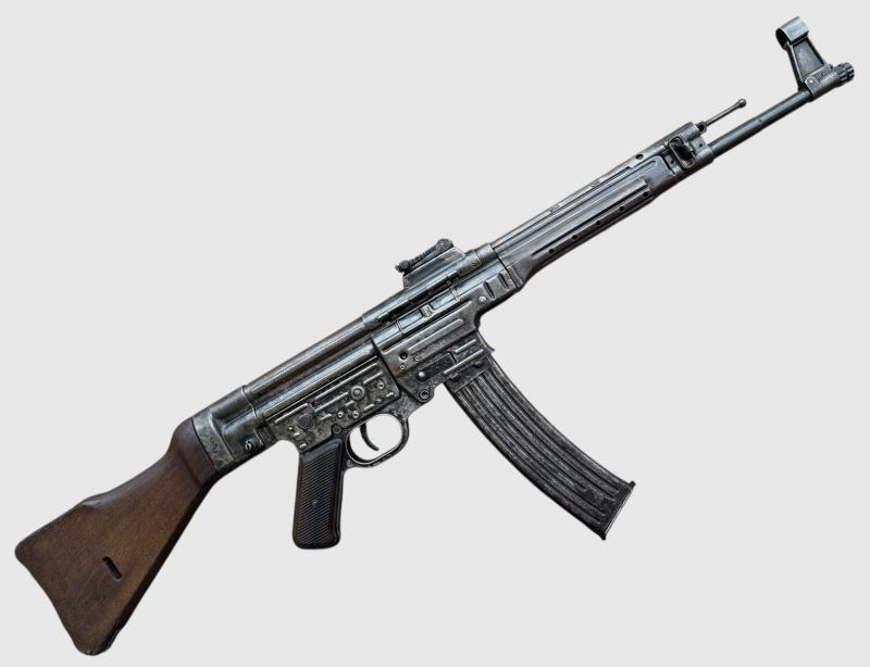 EU Deko MP43 Assault Rifle with MKb42 Magazine