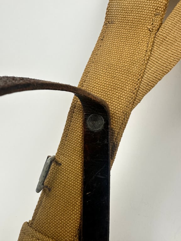 ORIGINAL WW2 GERMAN WEBBING A-FRAME "bdl40"