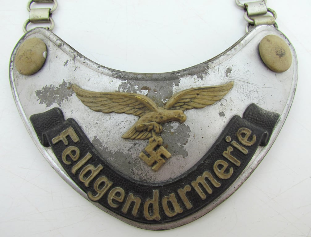Luftwaffe Feldgendarmerie Ringkragen (Gorget)