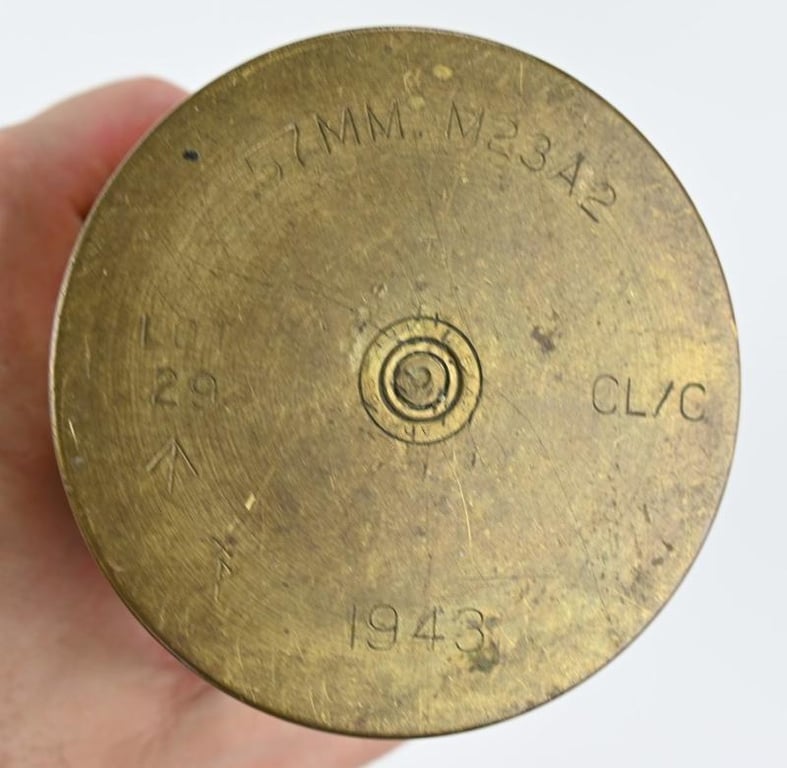 British WW2 Ordnance Quick-Firing 6-pounder 7 cwt Brass Shell 1943