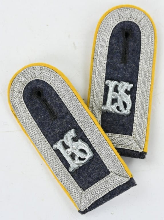 German LW NCO Kriegsschule Shoulderboards