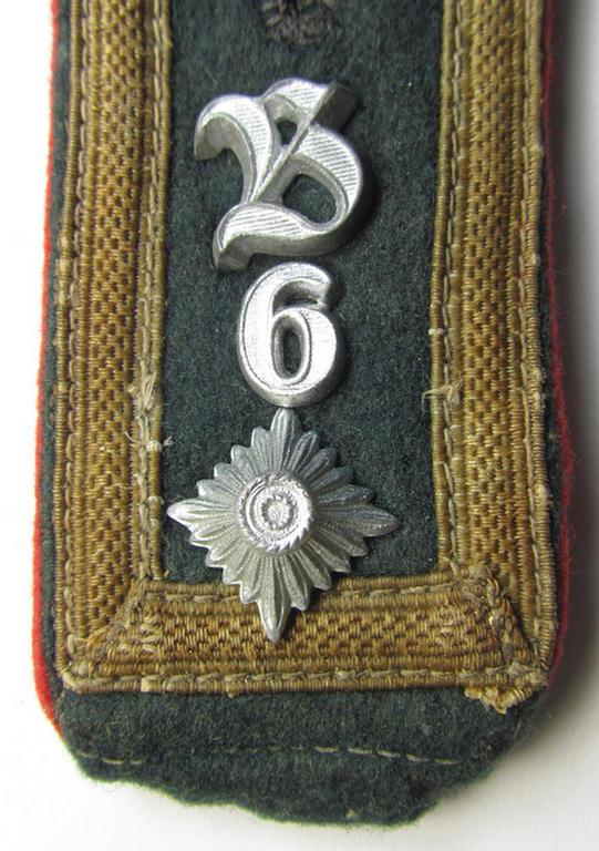 Attractive - albeit regrettably single! - early- (ie. mid-) war-period WH (Heeres) 'M36'- (ie. 'M40'-) pattern (rounded-style) 'cyphered', NCO-type shoulderstrap as was intended for a: 'Feldwebel u. Mitglied des Beobachtungs-Abteilungs 6'
