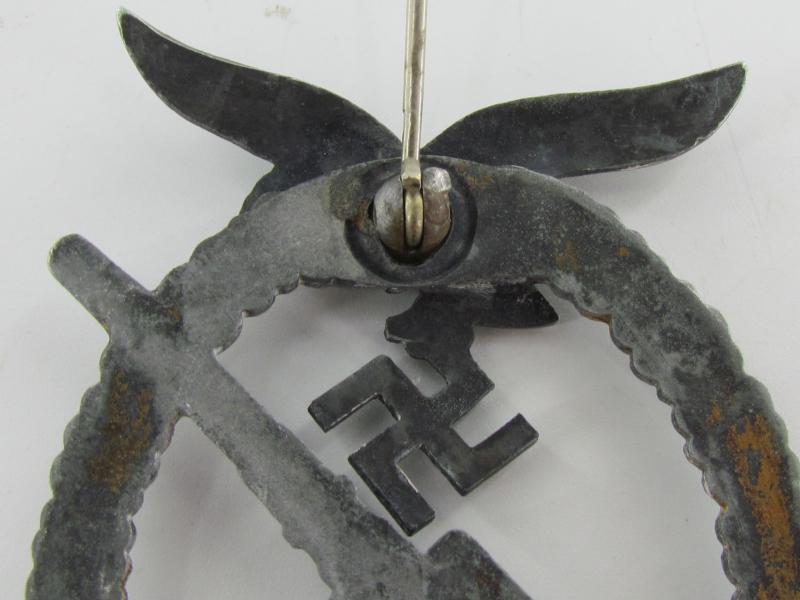 Luftwaffe Flak Abzeichen ( Flak Artillery War Badge )