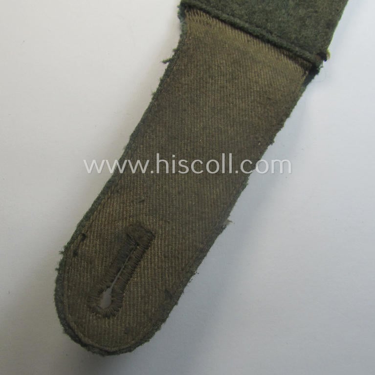 Single, early-period (ie. 'M36-pattern and/or pointed-styled), WH (Heeres) 'cyphered', EM-type shoulderstrap as was intended for a: 'Soldat einer Panzer-Versuchs-Abtlgs.'