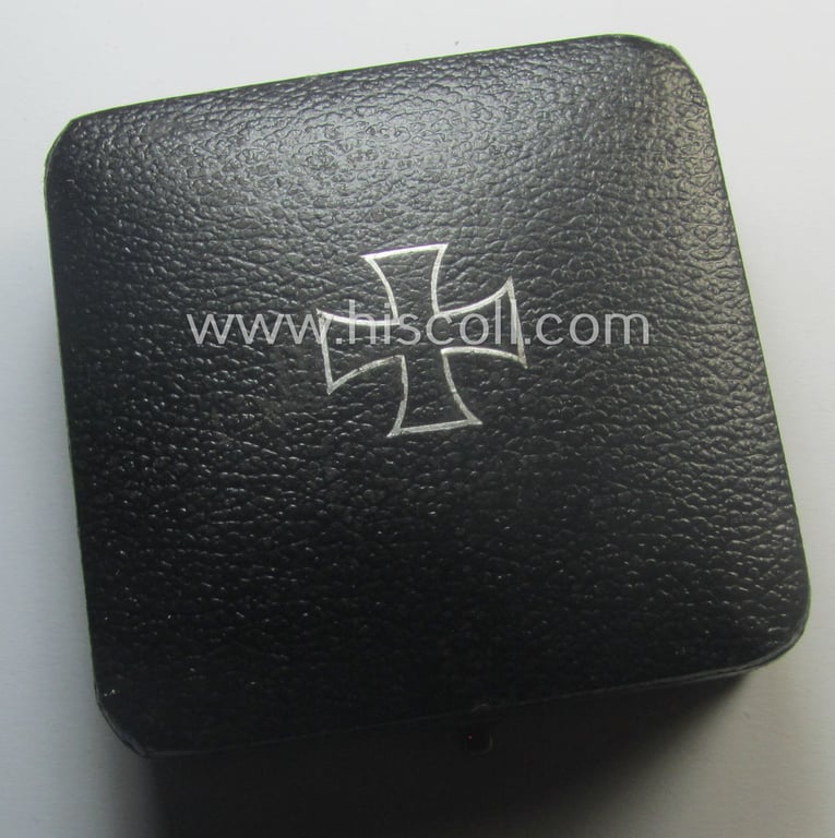 'Eisernes Kreuz 1. Kl.' (or: Iron Cross 1st class) being a (typical) maker- (ie. 'L/13'-) marked example as was produced by the maker (ie. 'Hersteller'): 'Paul Meybauer' and that comes in its original etui as issued