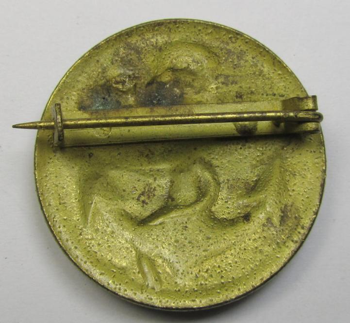 WH (Kriegsmarine) specific lapel-pin for female WH naval signal-staff ie. 'Dienstbrosche der Marinehelferinnen' being an unmarked specimen that comes in an overall very nice- (and only minimally used-), condition